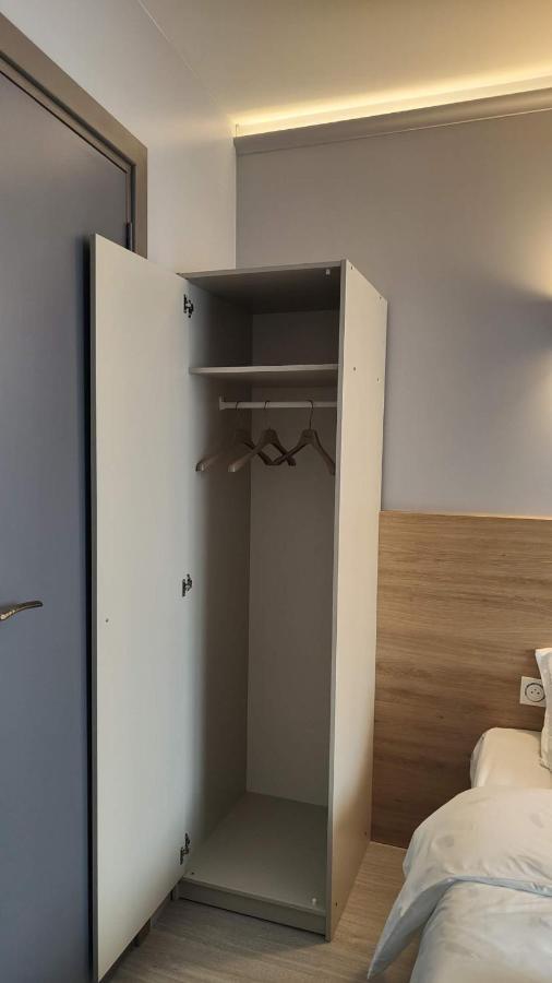 Chambre Pour 2 Personnes Avec Lit Separe Dans La Banlieue Parisienne Bondy Esterno foto