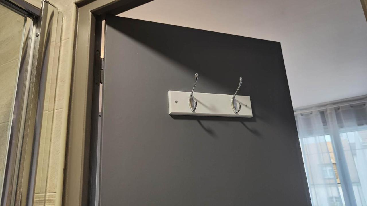 Chambre Pour 2 Personnes Avec Lit Separe Dans La Banlieue Parisienne Bondy Esterno foto